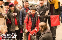 《流浪猫鲍勃2：鲍勃的礼物》定档8月6日 鲍勃猫